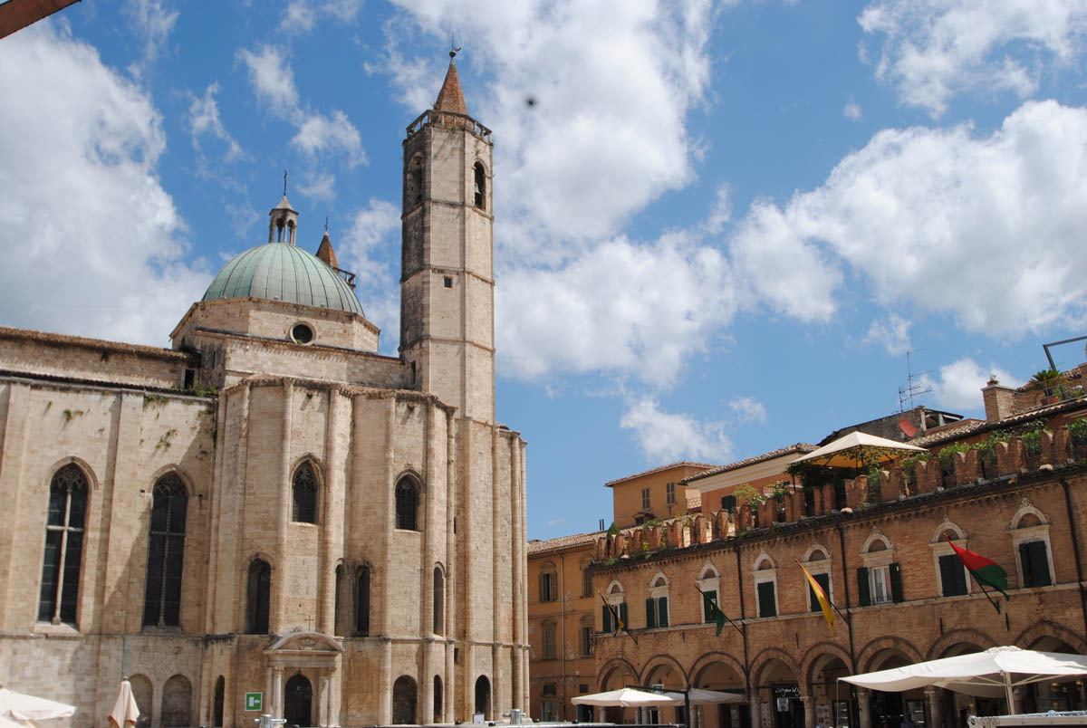 Guida turistica per Ascoli Piceno