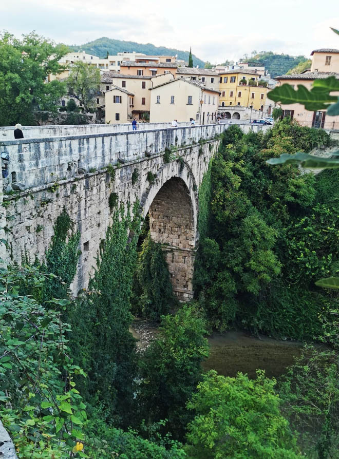Guida turistica per Ascoli Piceno